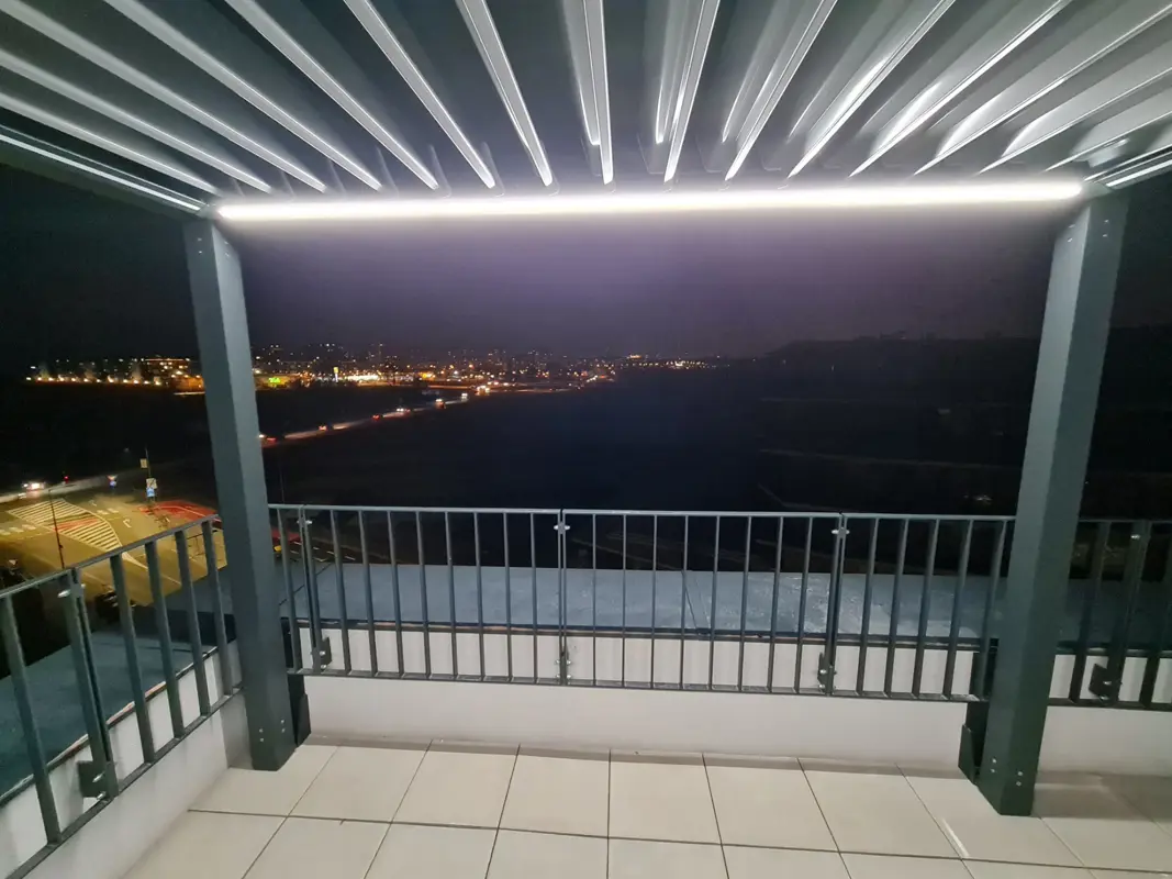 bioklimaticka-hlinikova-pergola-bratislava-pergomi