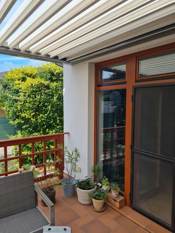 bioklimaticka-pergola-artosi-na-zahradu-pergomi