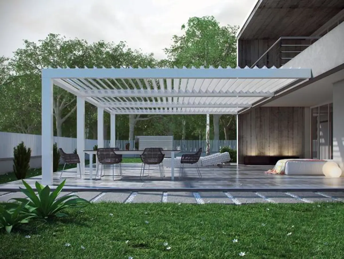 Je lepšie, keď má pergola štyri nohy, alebo len dve?